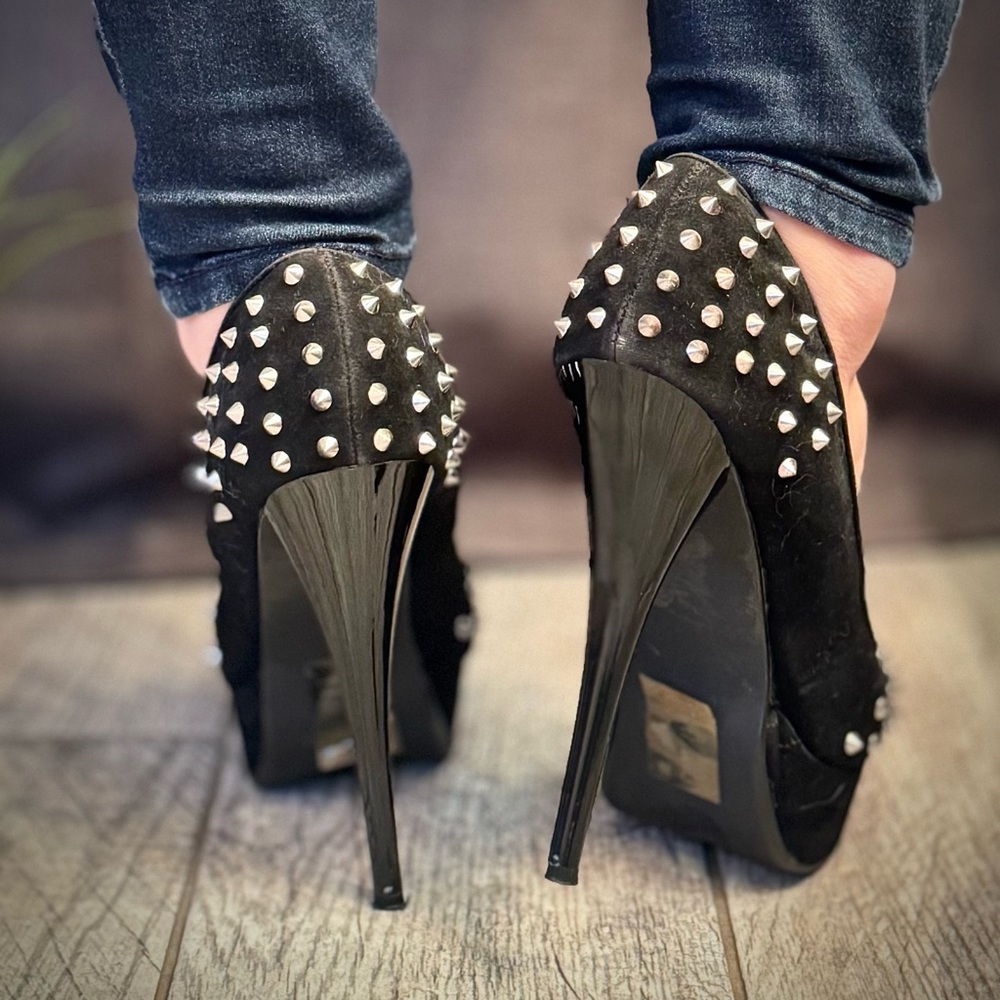 Shoedazzle Black Velvet and Silver Spiked Stilettos - Picture 4 of 10